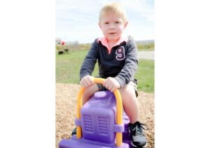 pfb001_benny_bulldozer_photo_shoot_1-productPage